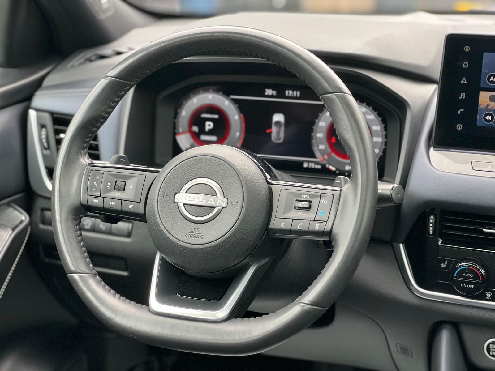 Nissan Qashqai 1.3 MHEV - 157 CP 2024 - foto 32