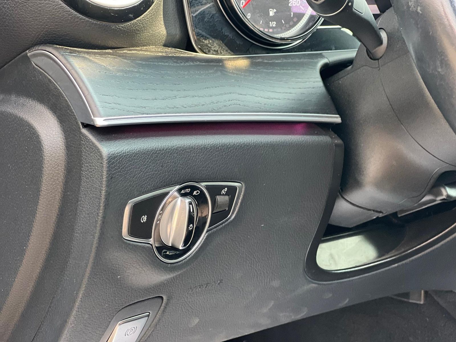 Mercedes-Benz Clasa E 2018 200 4MATIC - foto 11