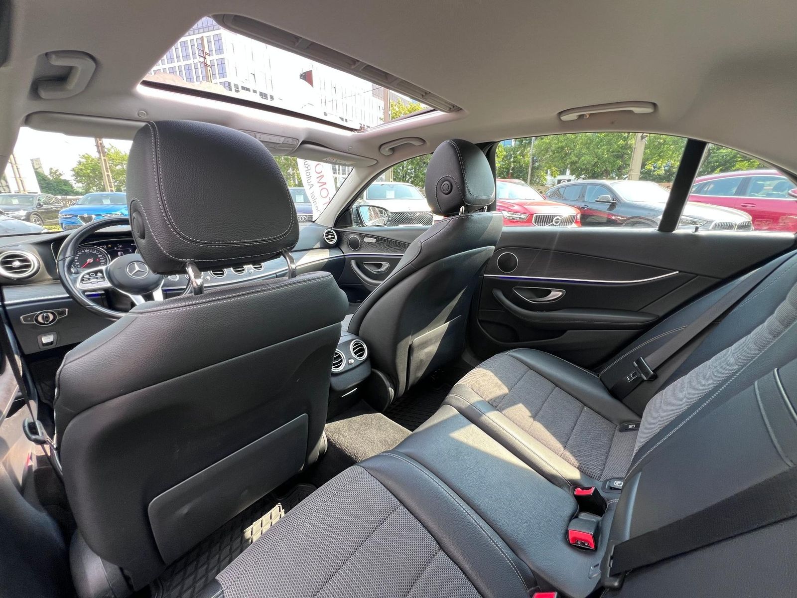 Mercedes-Benz Clasa E 2018 200 4MATIC - foto 16