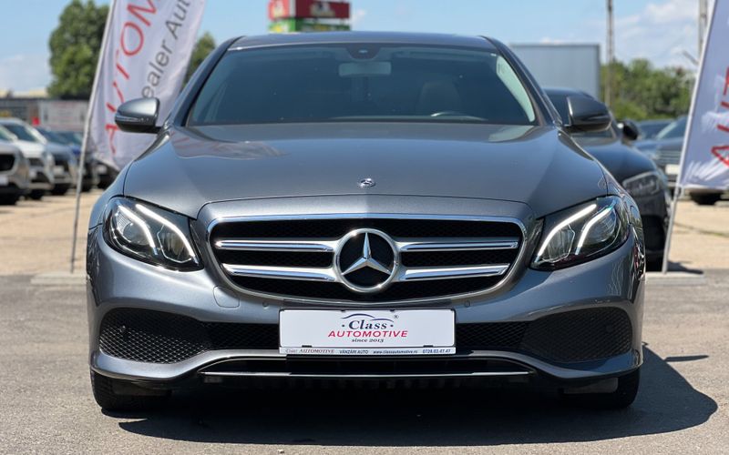 Mercedes-Benz Clasa E 2018 200 4MATIC - foto 2