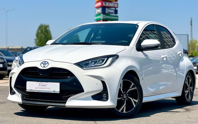 Toyota Yaris 2025 1.5 VVT-i HSD Dynamic - foto 1