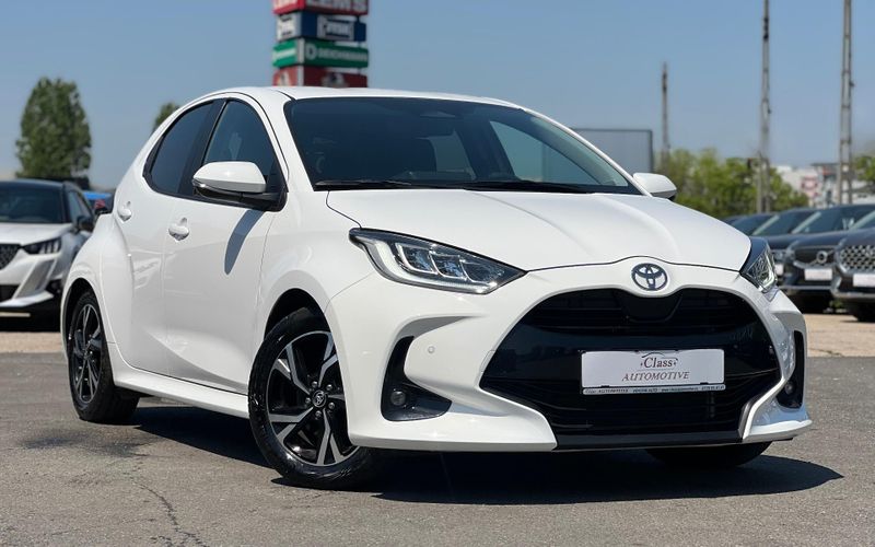 Toyota Yaris 2025 1.5 VVT-i HSD Dynamic - foto 3