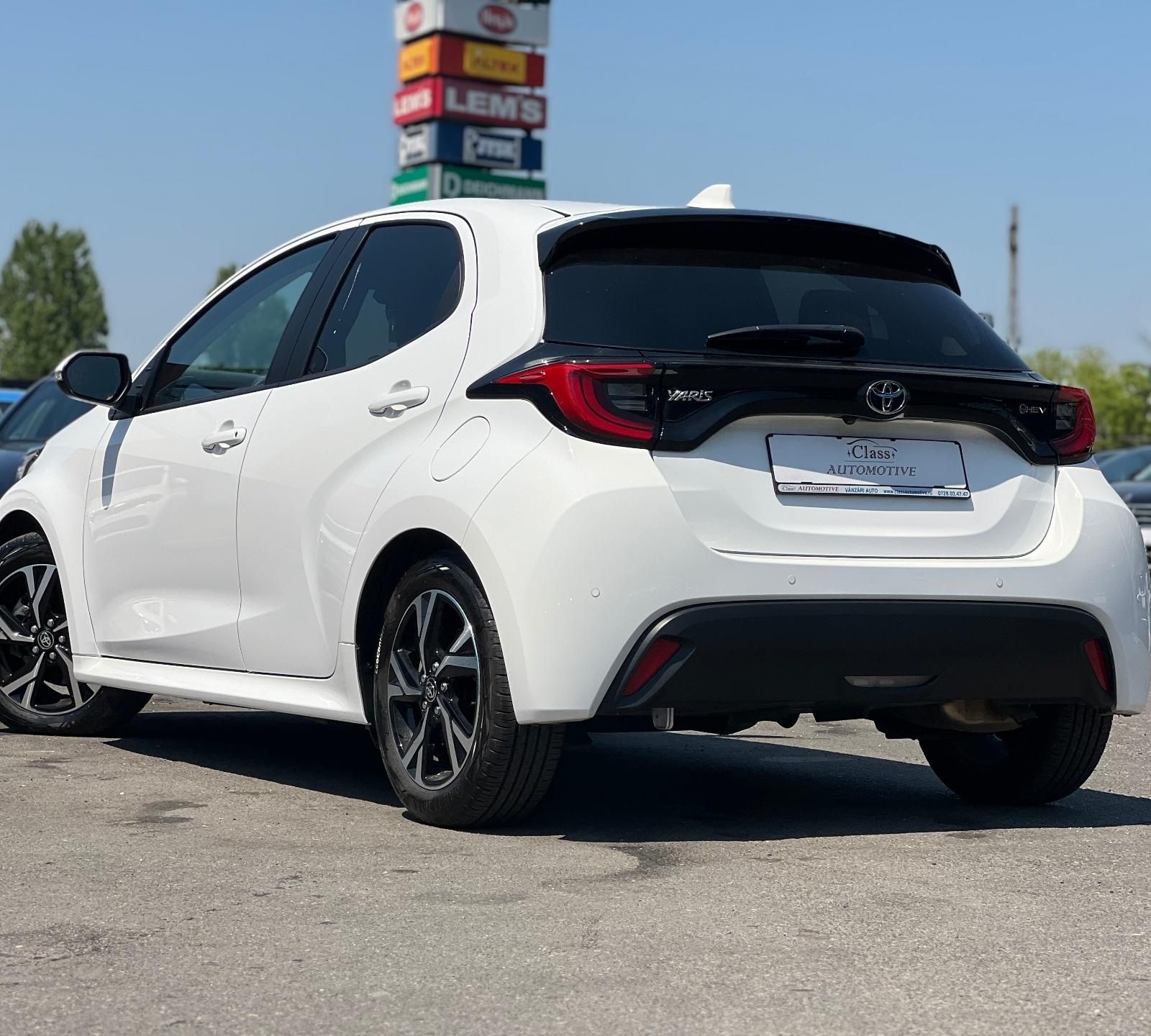 Toyota Yaris Full Hybrid - Primul Proprietar - foto 6