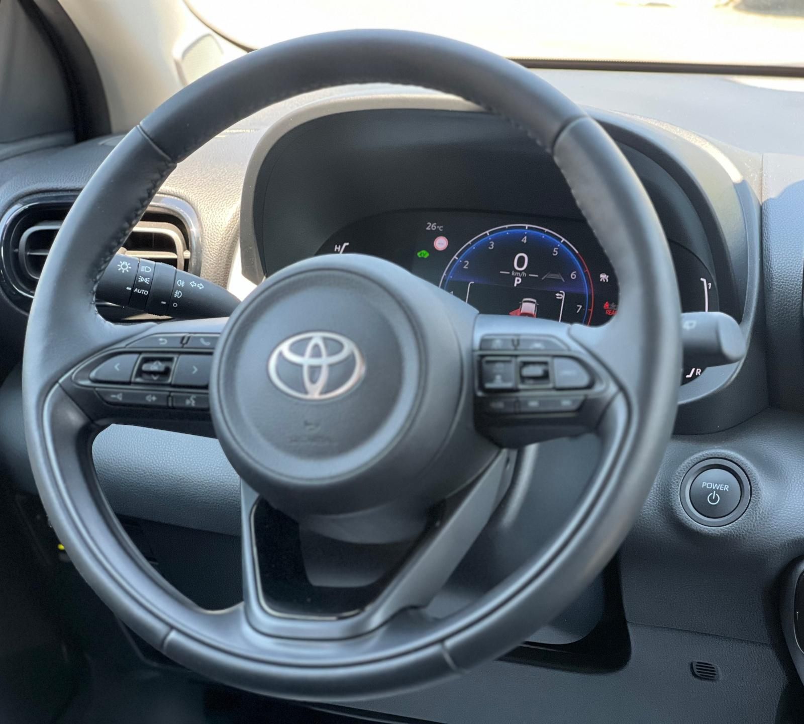 Toyota Yaris Full Hybrid - Primul Proprietar - foto 15