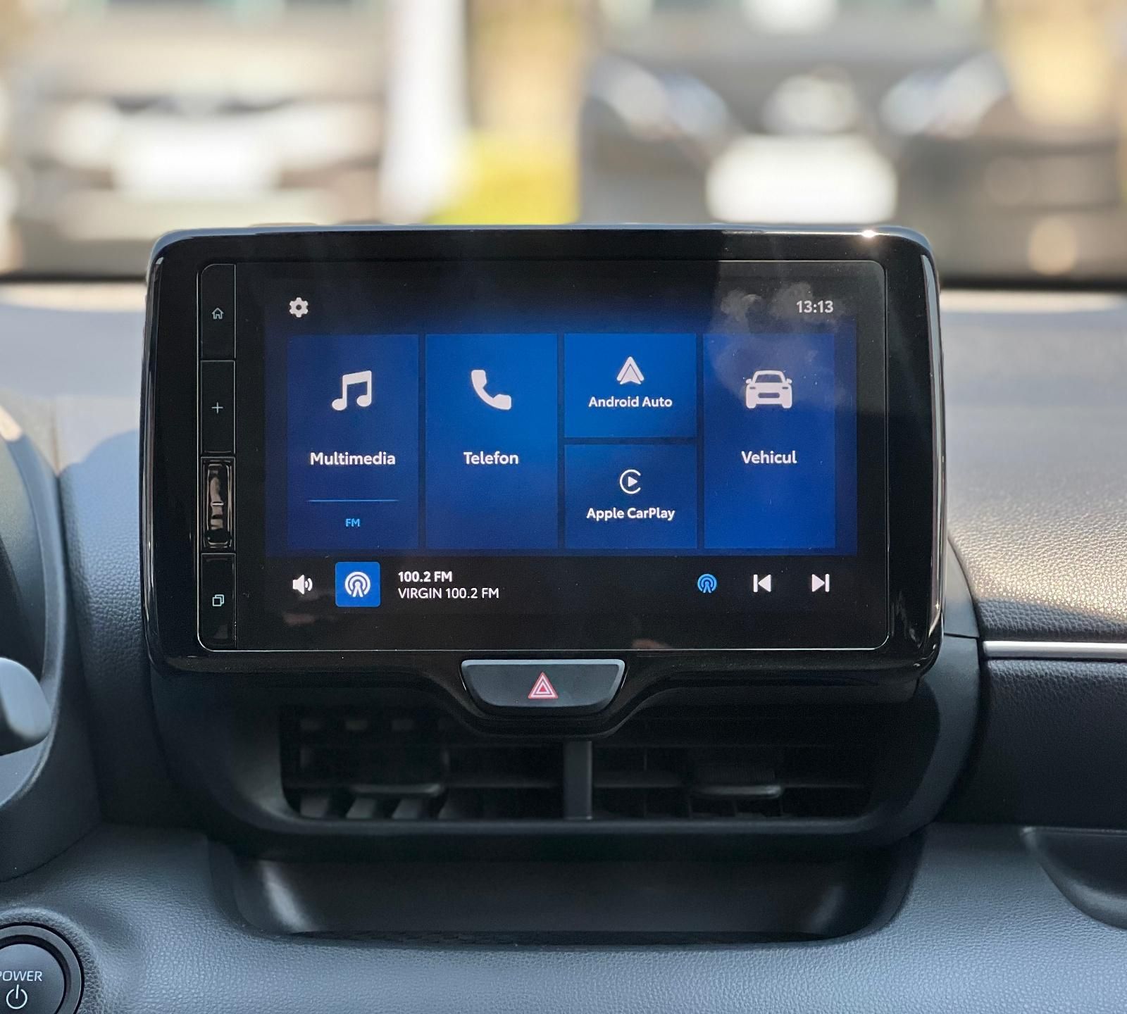 Toyota Yaris Full Hybrid - Primul Proprietar - foto 16
