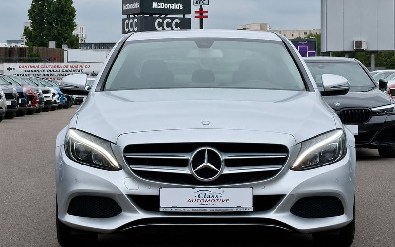 Mercedes-Benz Clasa C 2015 200 BlueTec - foto 2