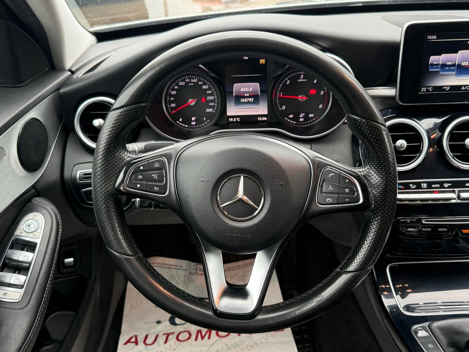Mercedes-Benz Clasa C 2015 200 BlueTec - foto 5