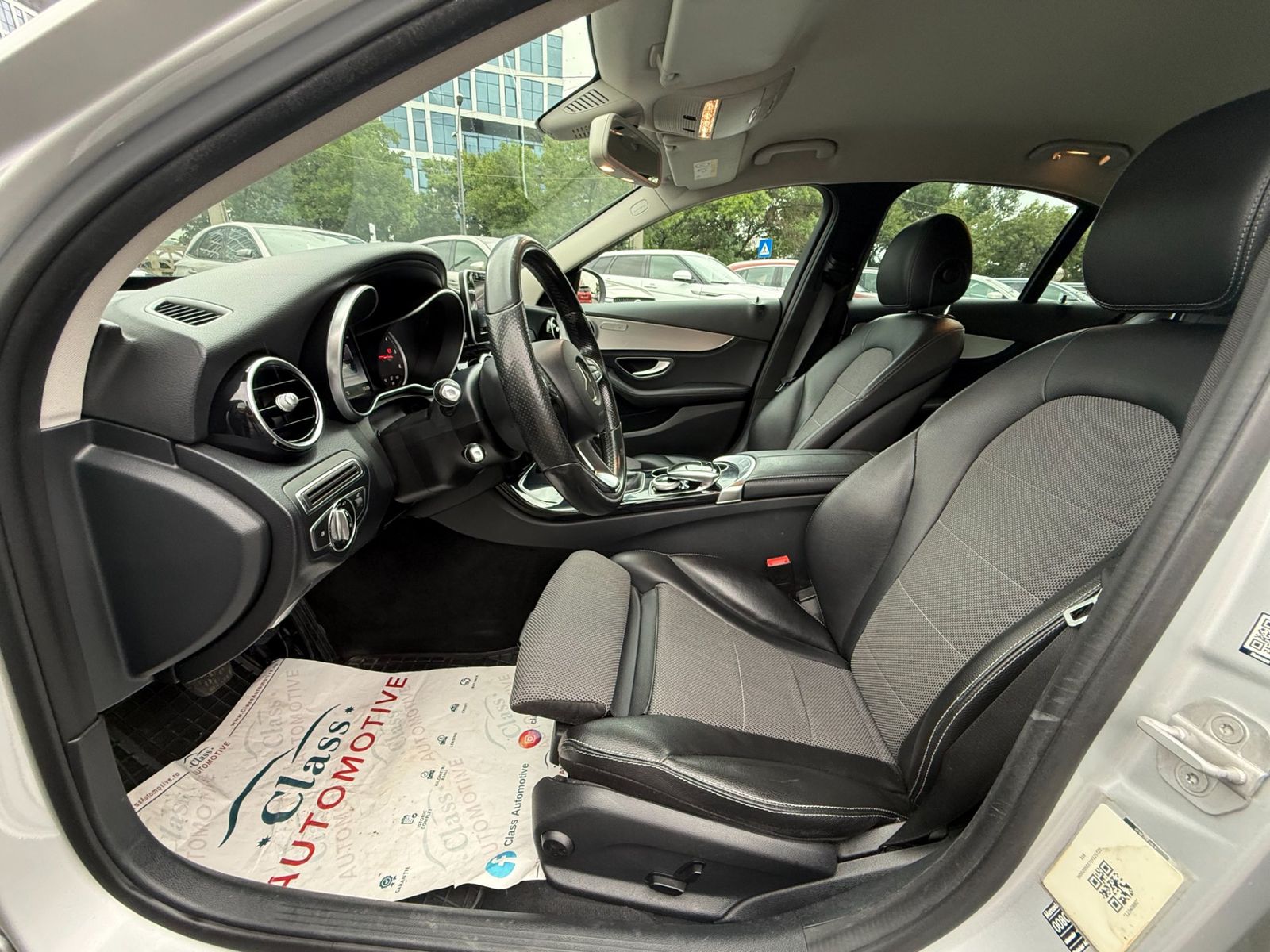 Mercedes-Benz Clasa C 2015 200 BlueTec - foto 8
