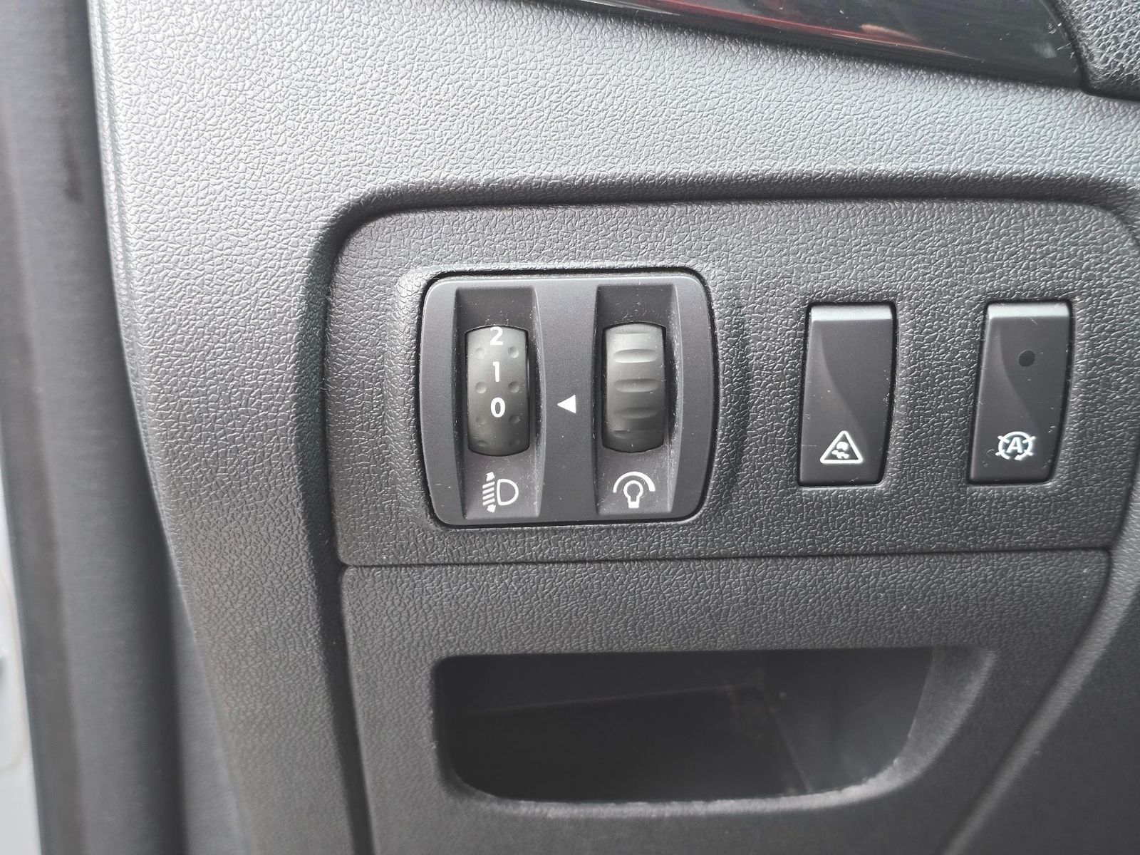 Renault Grand Scenic 2015 - foto 11