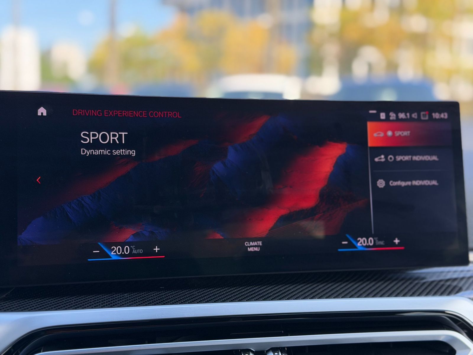 BMW Seria 3 2024 320d xDrive MHEV 190 CP - foto 17