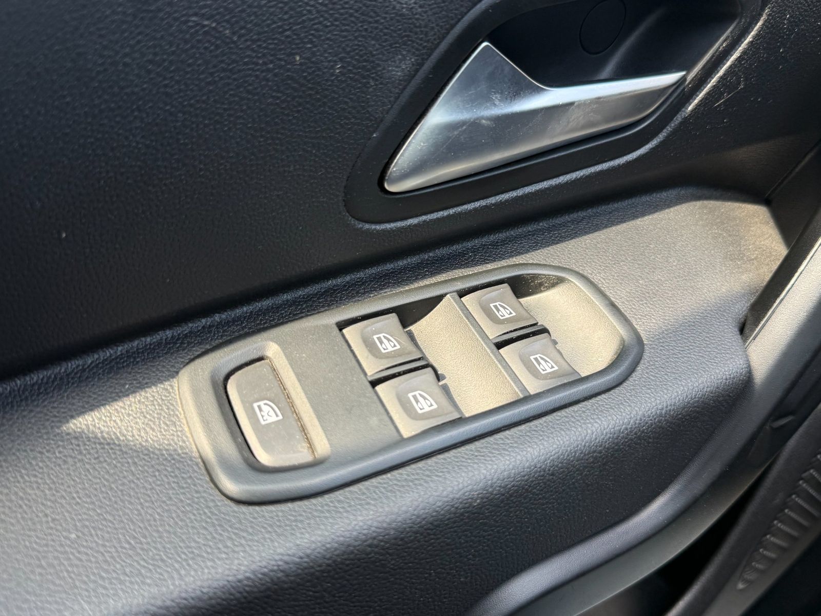 Dacia Duster 2022 Blue dCi 115 Expression - foto 14