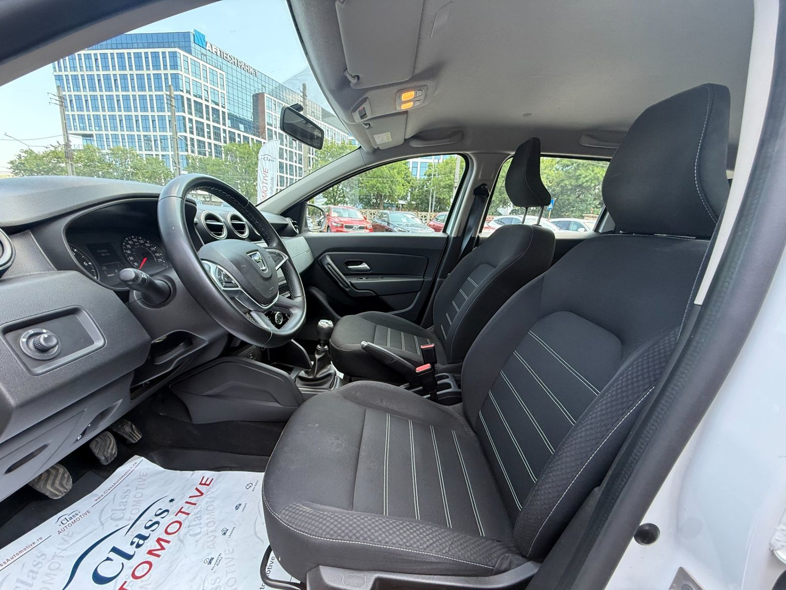 Dacia Duster 2022 Blue dCi 115 Expression - foto 5