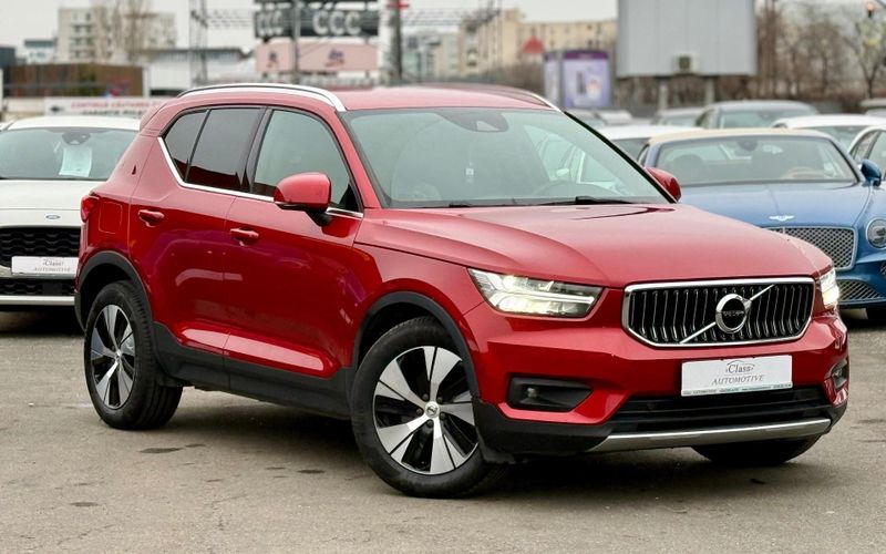 Volvo XC40 2021 Recharge T4 Twin Engine AT7 Inscription Expression - foto 3