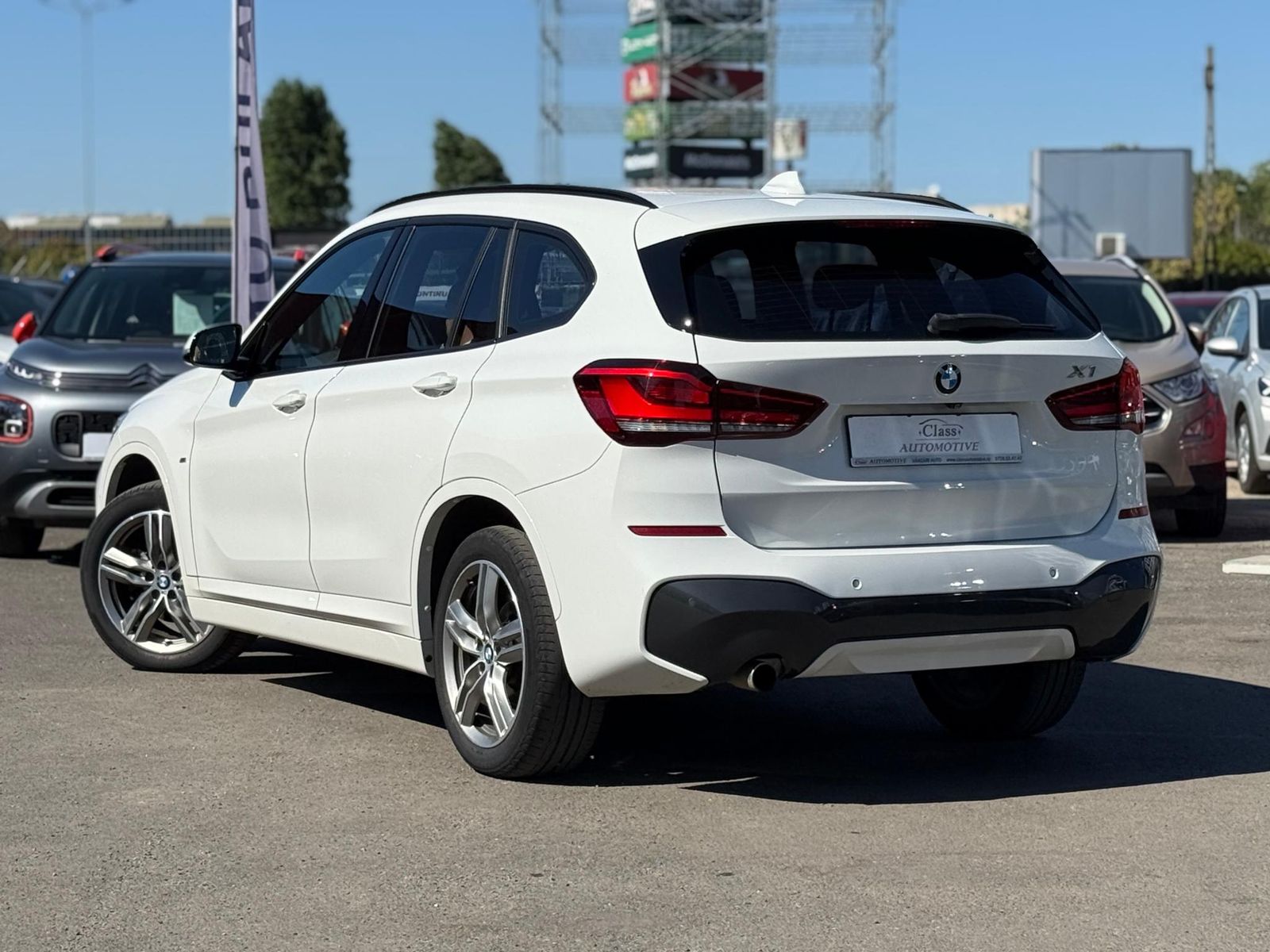 BMW X1 2017 sDrive18d AT - foto 10