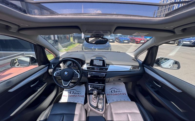 BMW Seria 2 2023 218 Gran Tourer - foto 3