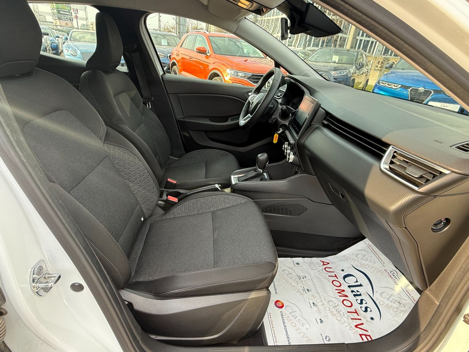 Renault Clio 2023 V TCe 90 CVT Techno - foto 7