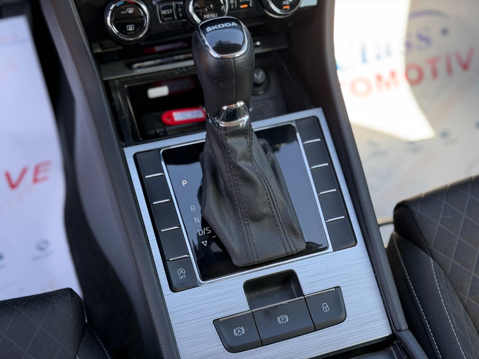 Skoda Superb 2023 2.0 TDI DSG Style - foto 14