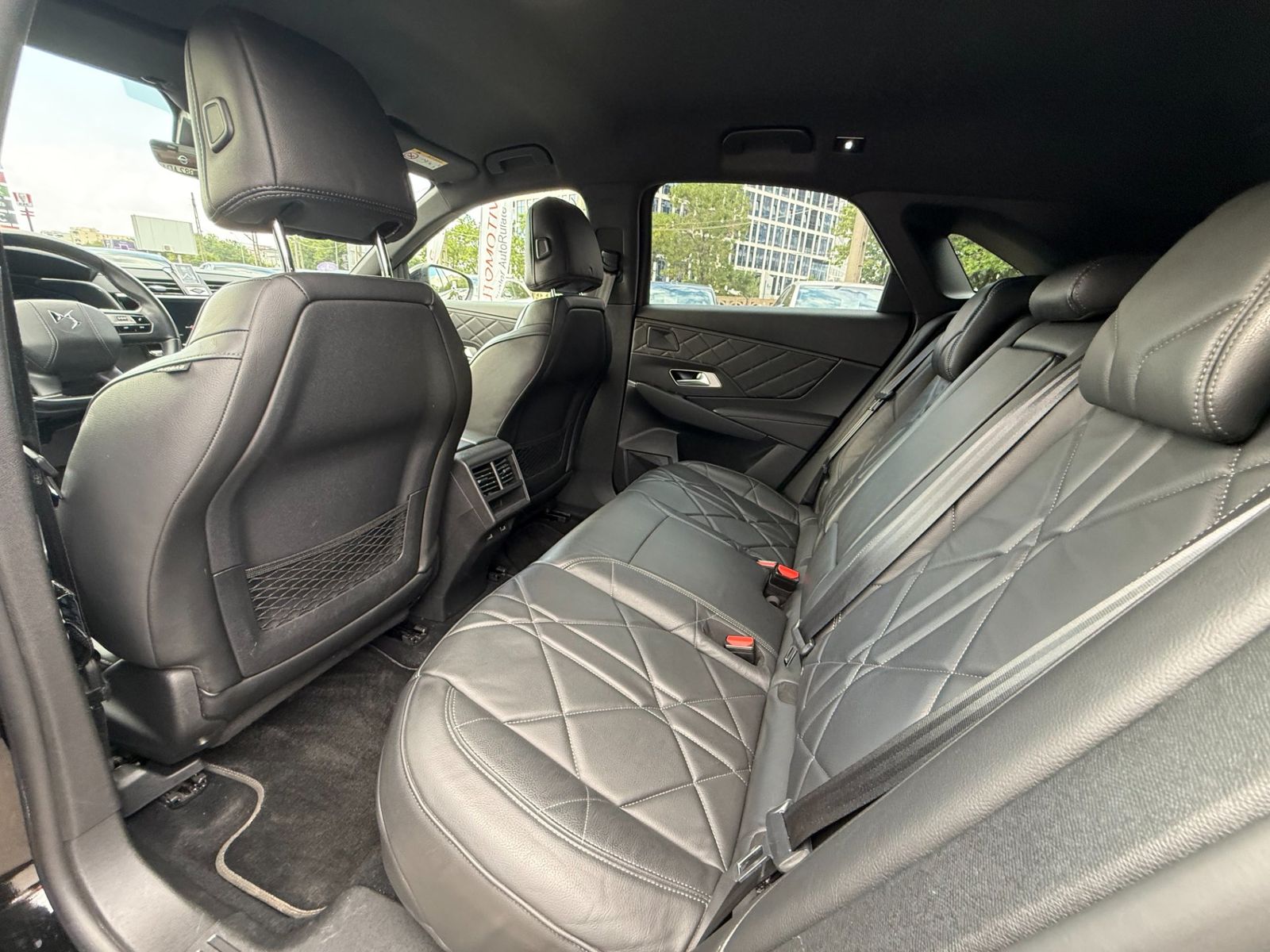 DS Automobiles DS7 Crossback 2022 1.6 PHeV FWD 225 EAT8 RIVOLI - foto 14
