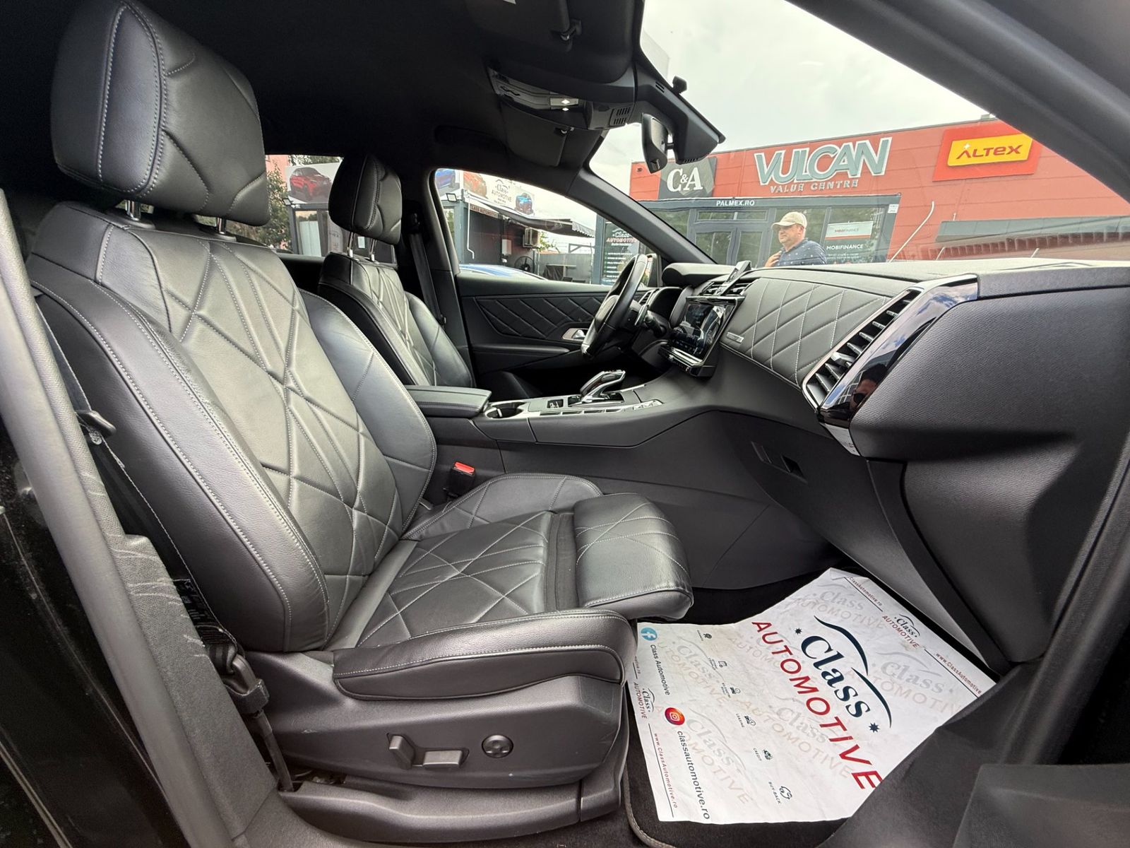 DS Automobiles DS7 Crossback 2022 1.6 PHeV FWD 225 EAT8 RIVOLI - foto 17