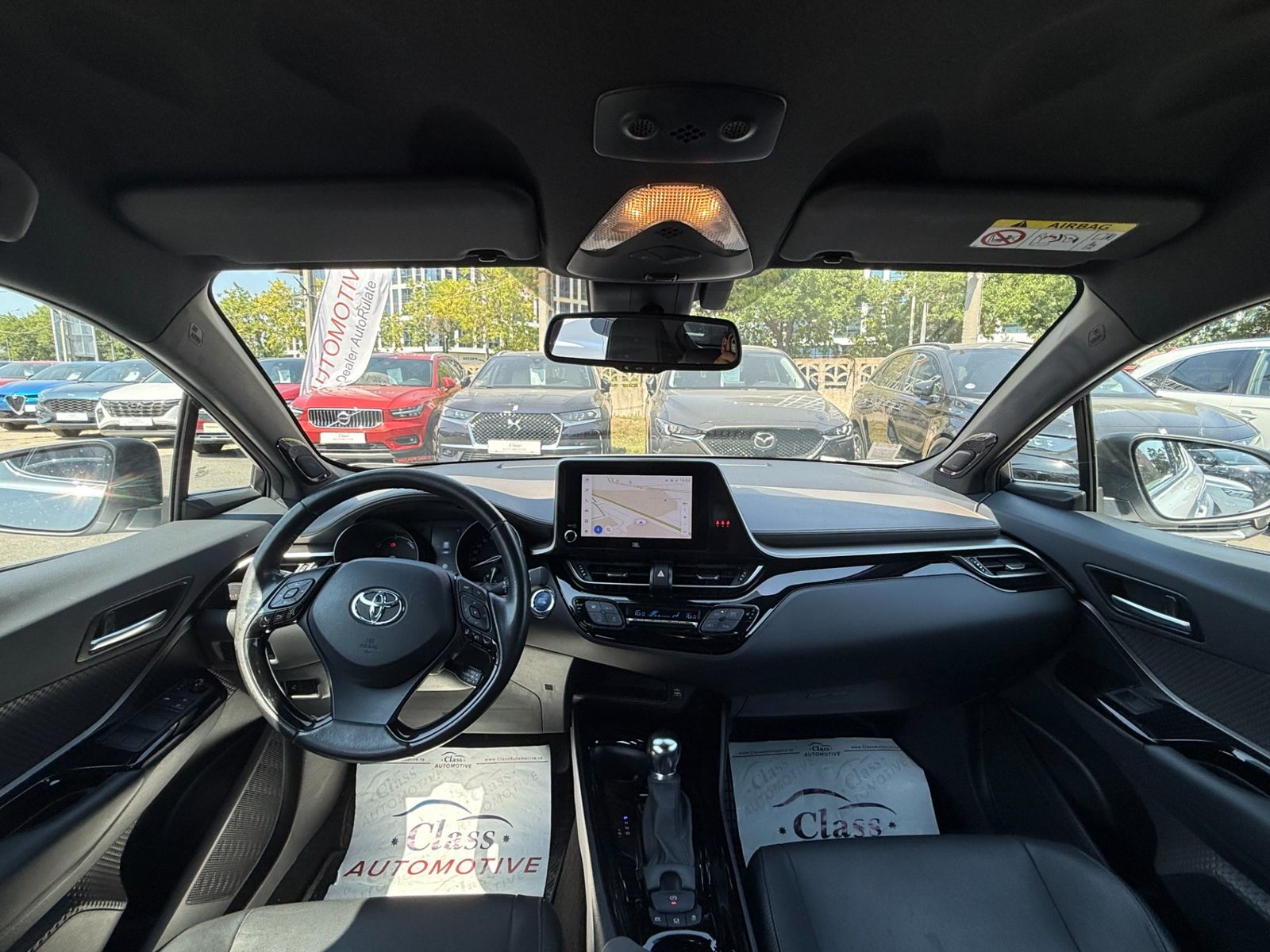 Toyota C-HR 2023 2.0 HSD 184 CP 4x2 CVT Classy Bi-Tone - foto 6