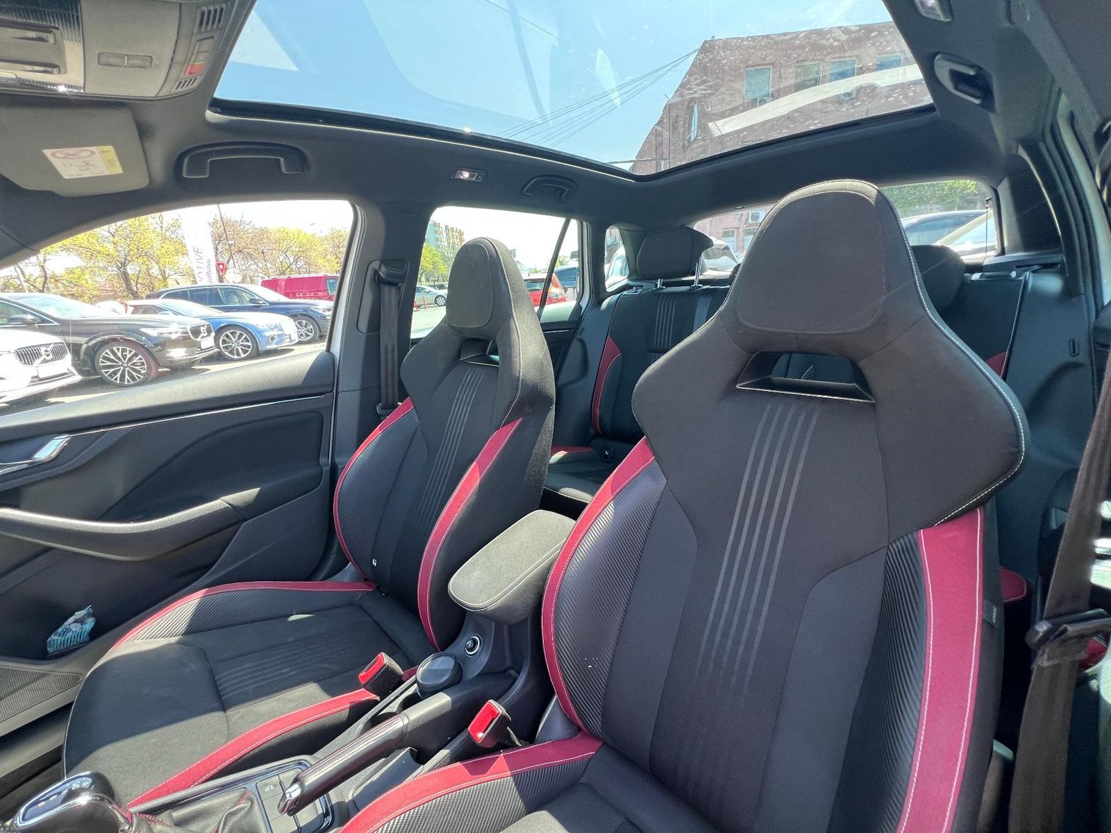 Skoda Kamiq Monte Carlo 1.5 TSI 150 CP - automat - - foto 12