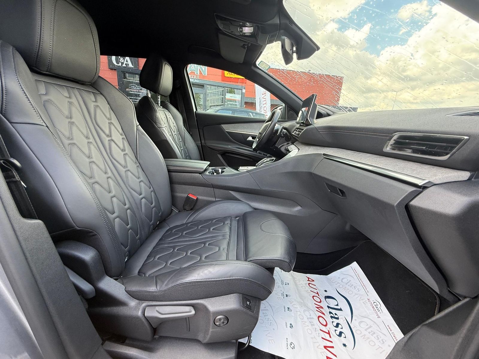 Peugeot 3008 2023 1.2 PureTech 130 EAT8 GT - foto 11