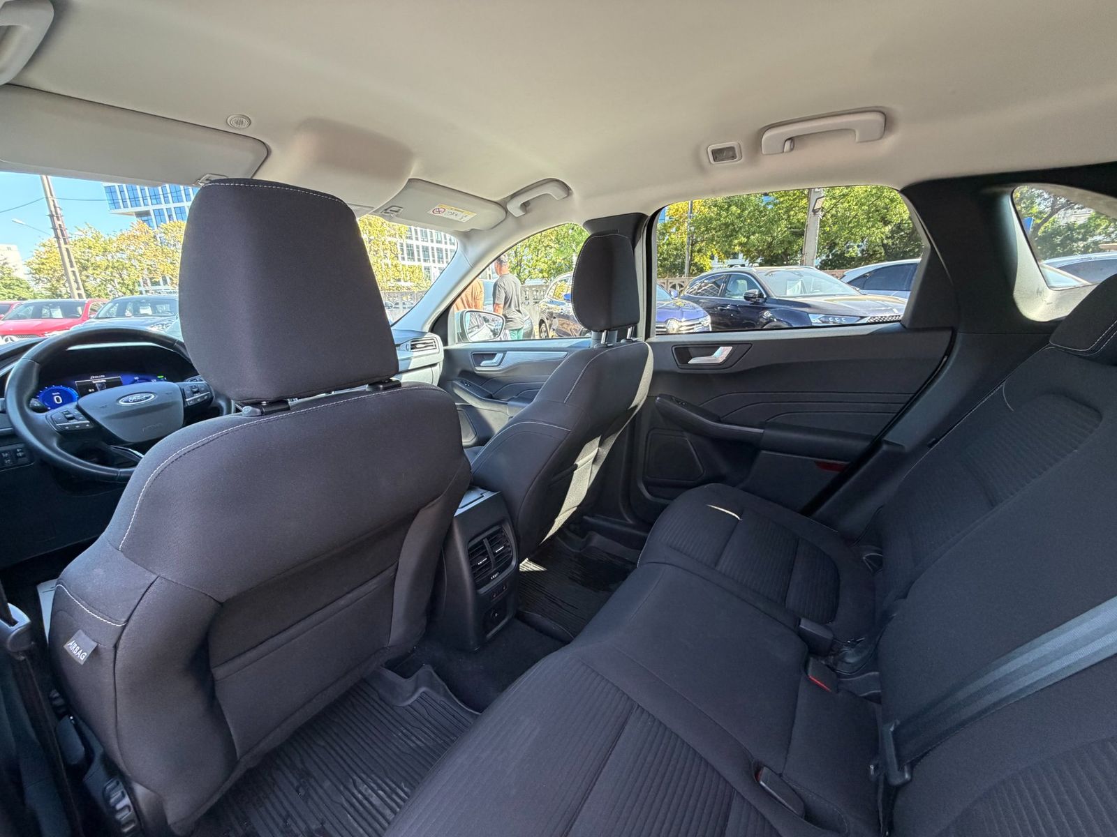 Ford Kuga 2024 2.5 Duratec FHEV AWD Titanium - foto 18