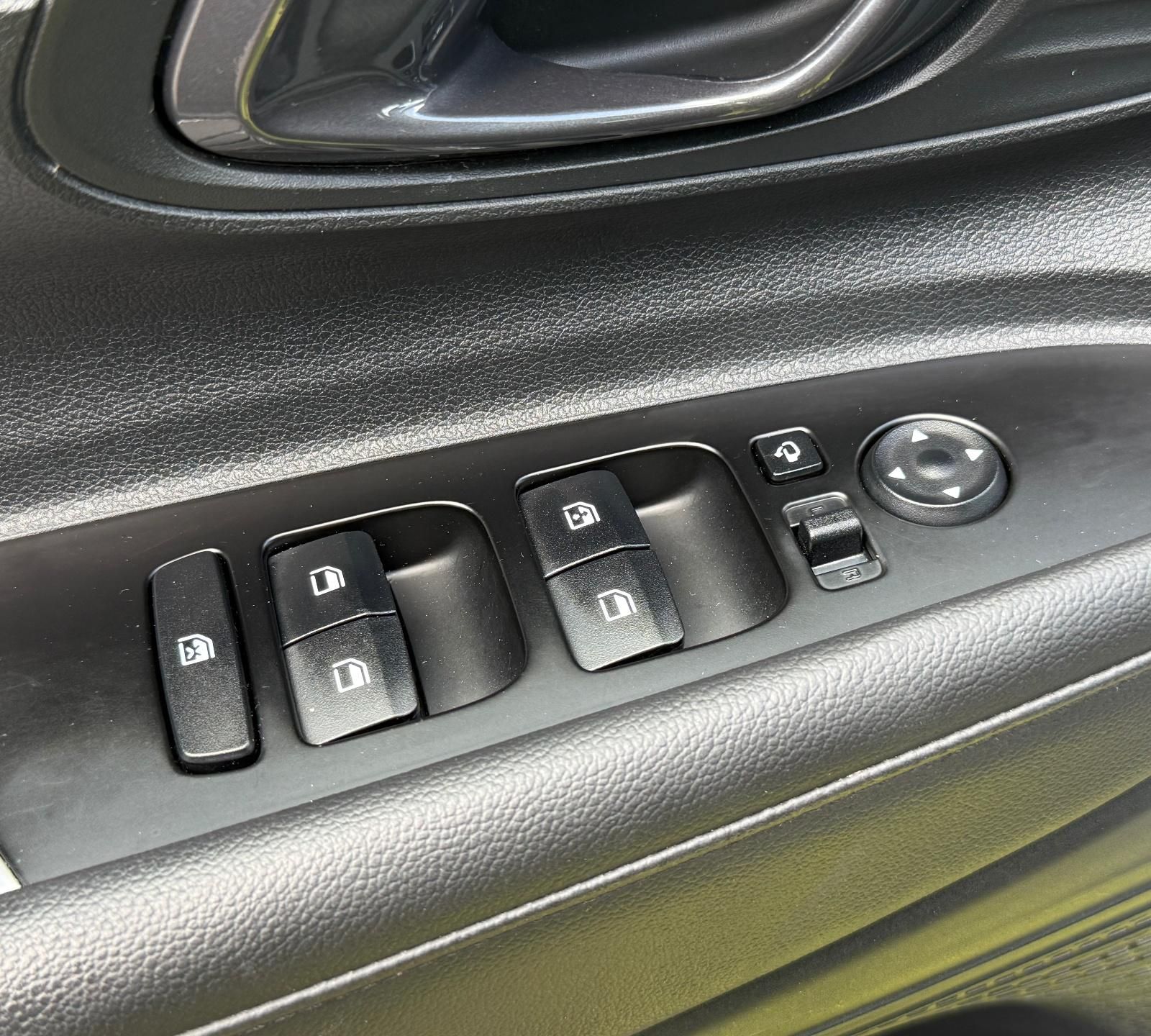 Hyundai I20 1.0 l T-GDi M-Hybrid 100CP 7DCT 5DR Led Line - foto 27