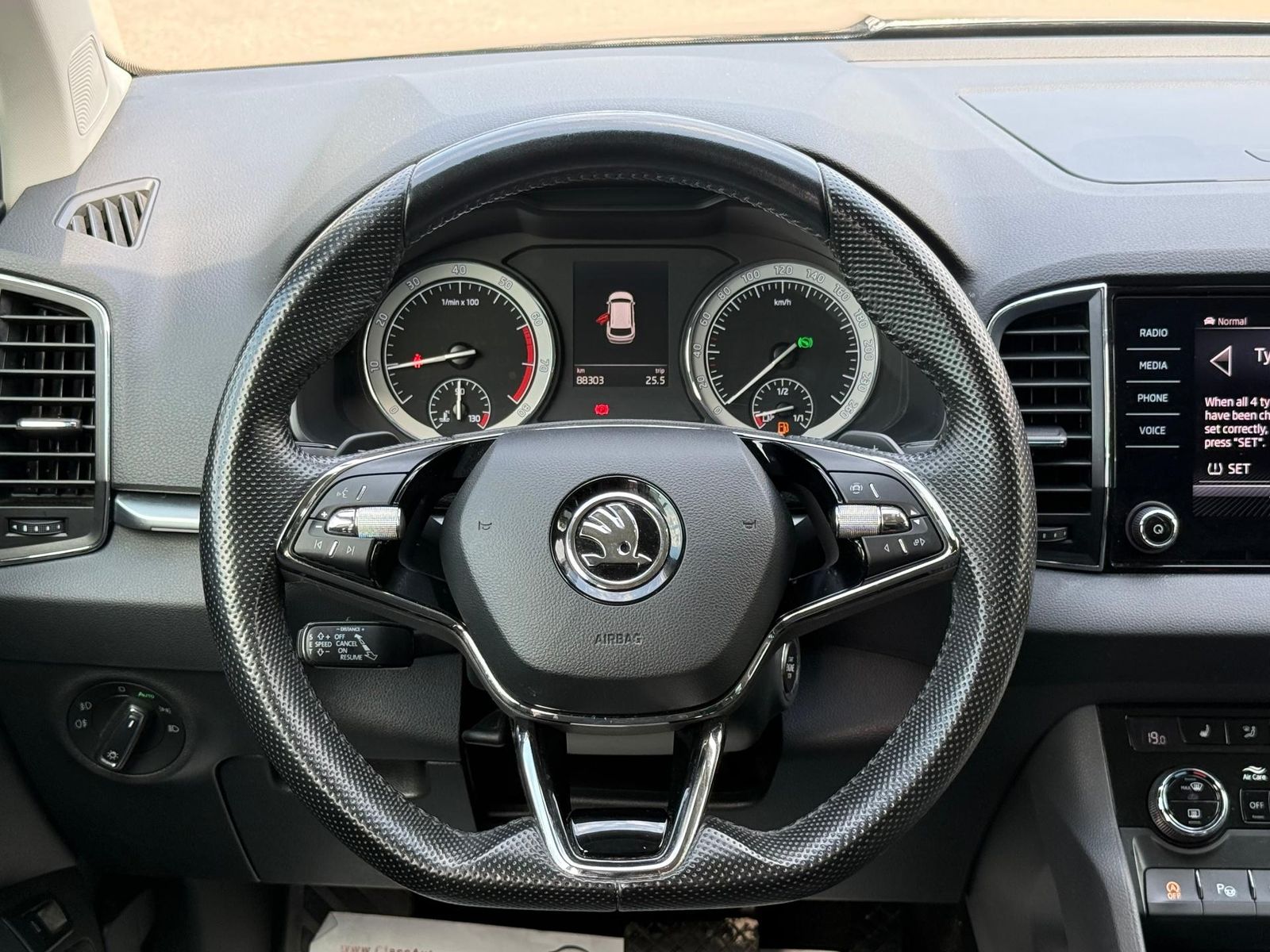 Skoda Karoq 2022 1.5 TSI DSG Style - foto 7