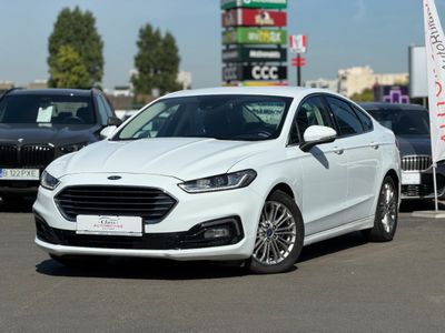 Ford Mondeo 2022 Hybrid Titanium 2.0 HEV eCVT
