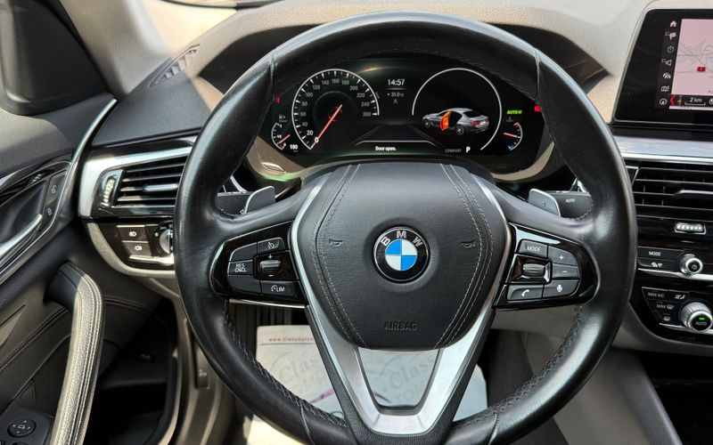 BMW Seria 5 2019 2.0 Diesel 520D Sport Line 190 CP - foto 4
