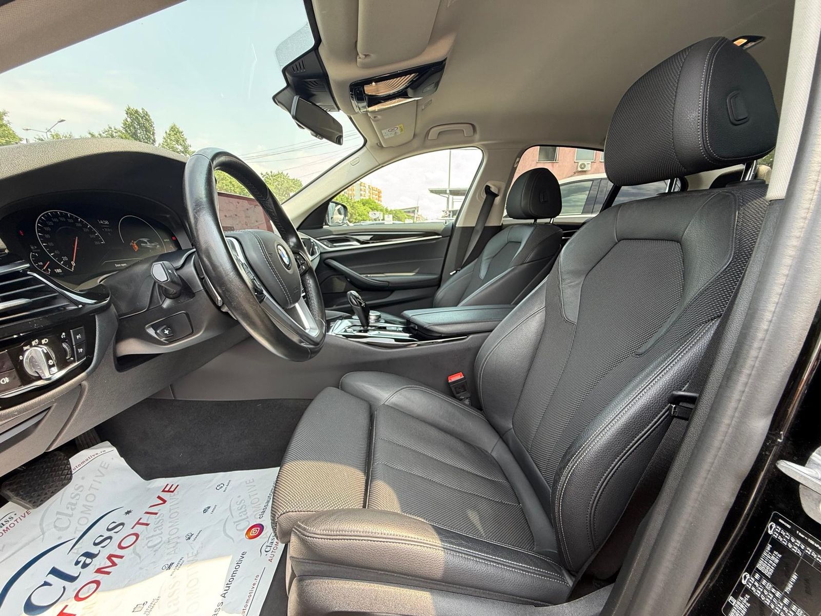 BMW Seria 5 2019 2.0 Diesel 520D Sport Line 190 CP - foto 8