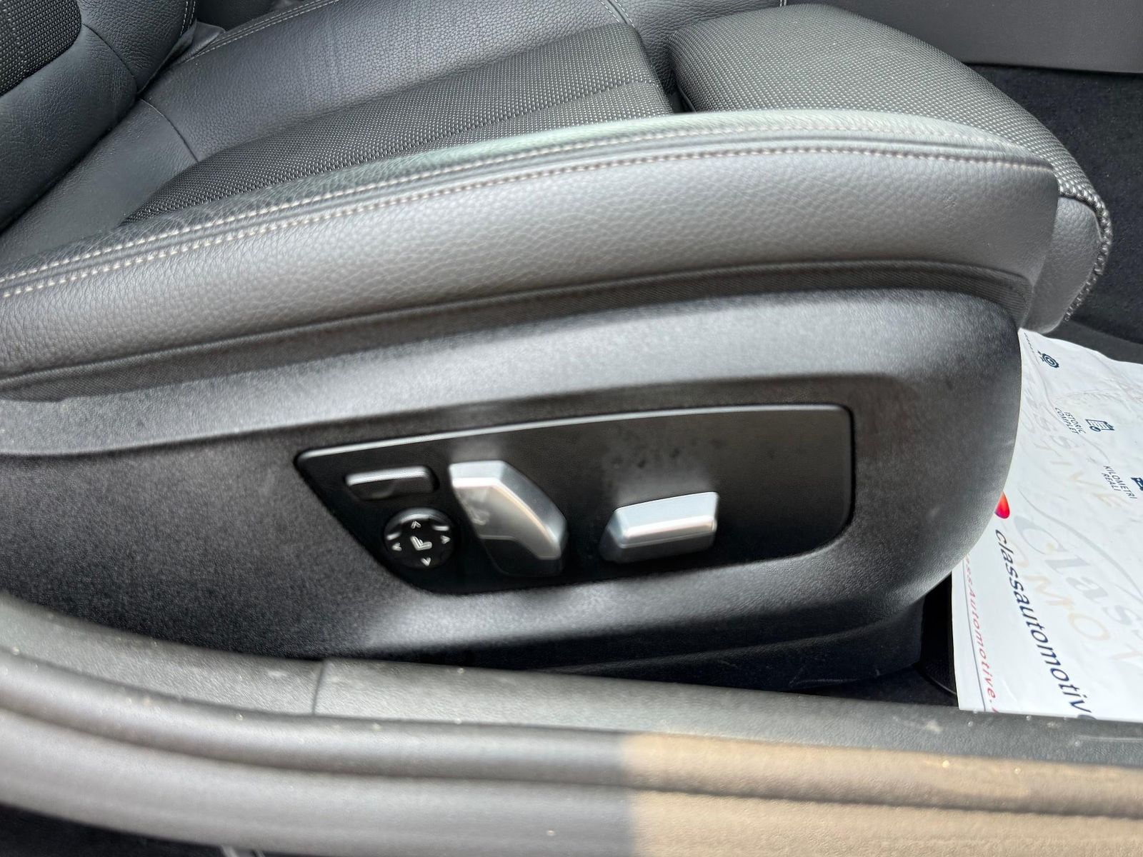 BMW Seria 5 2019 2.0 Diesel 520D Sport Line 190 CP - foto 21