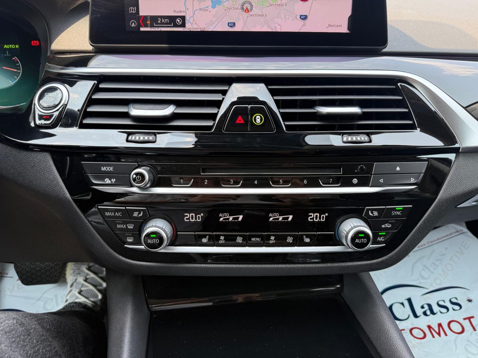 BMW Seria 5 2019 2.0 Diesel 520D Sport Line 190 CP - foto 36