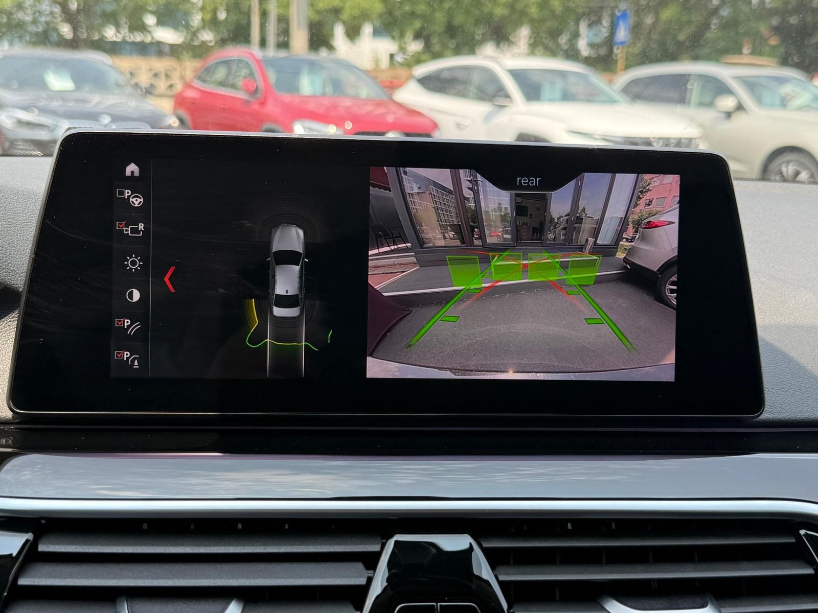 BMW Seria 5 2019 2.0 Diesel 520D Sport Line 190 CP - foto 37