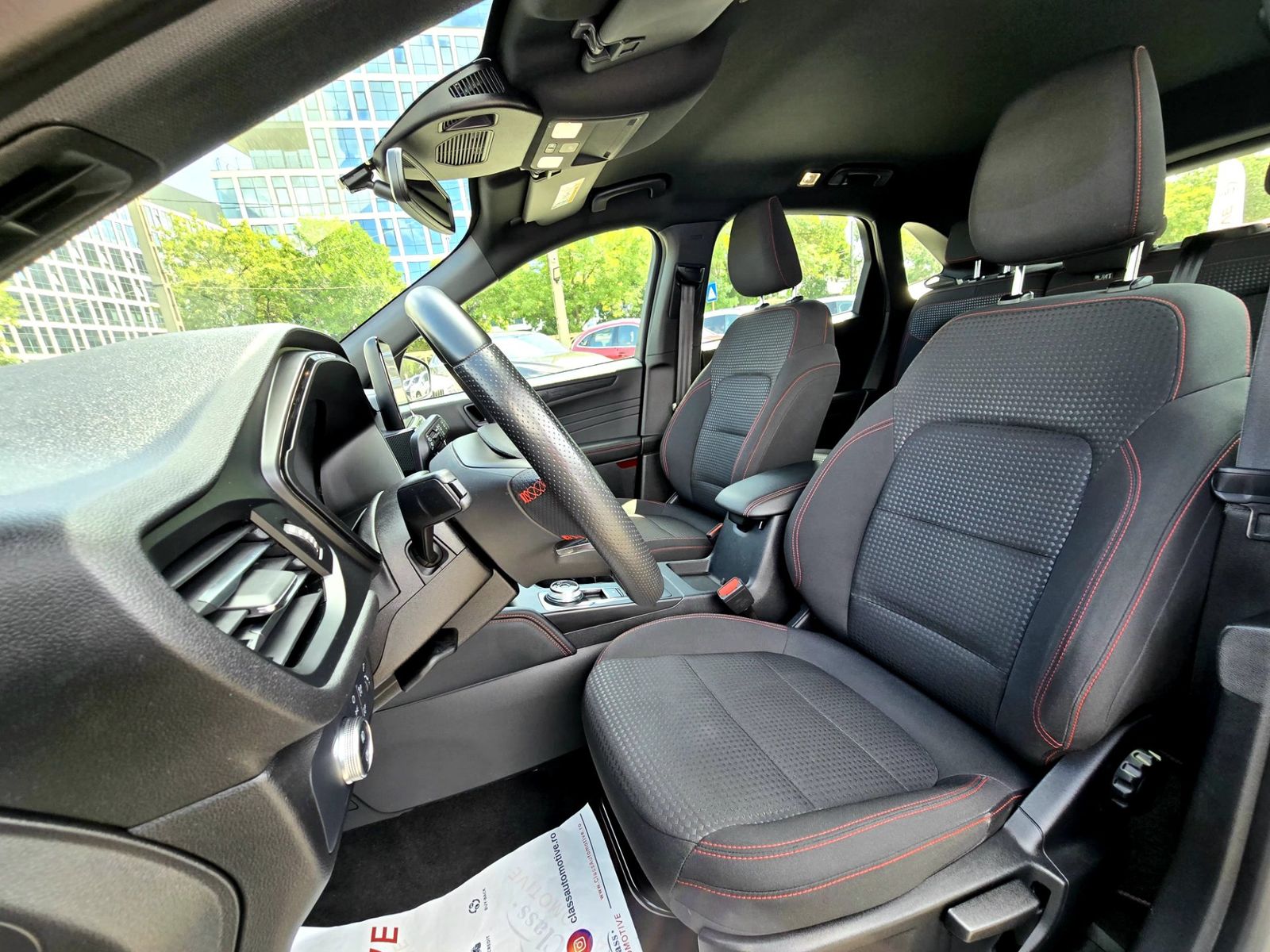 Ford Kuga 2022 2.5 Duratec FHEV FWD ST Line - foto 6