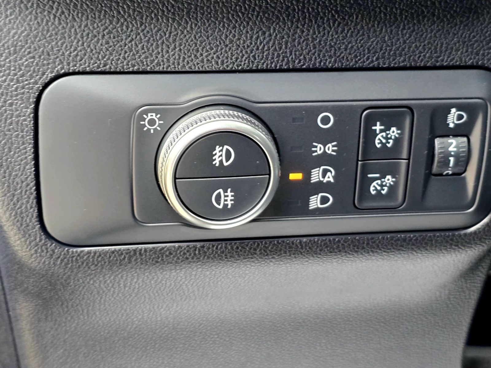 Ford Kuga 2022 2.5 Duratec FHEV FWD ST Line - foto 11