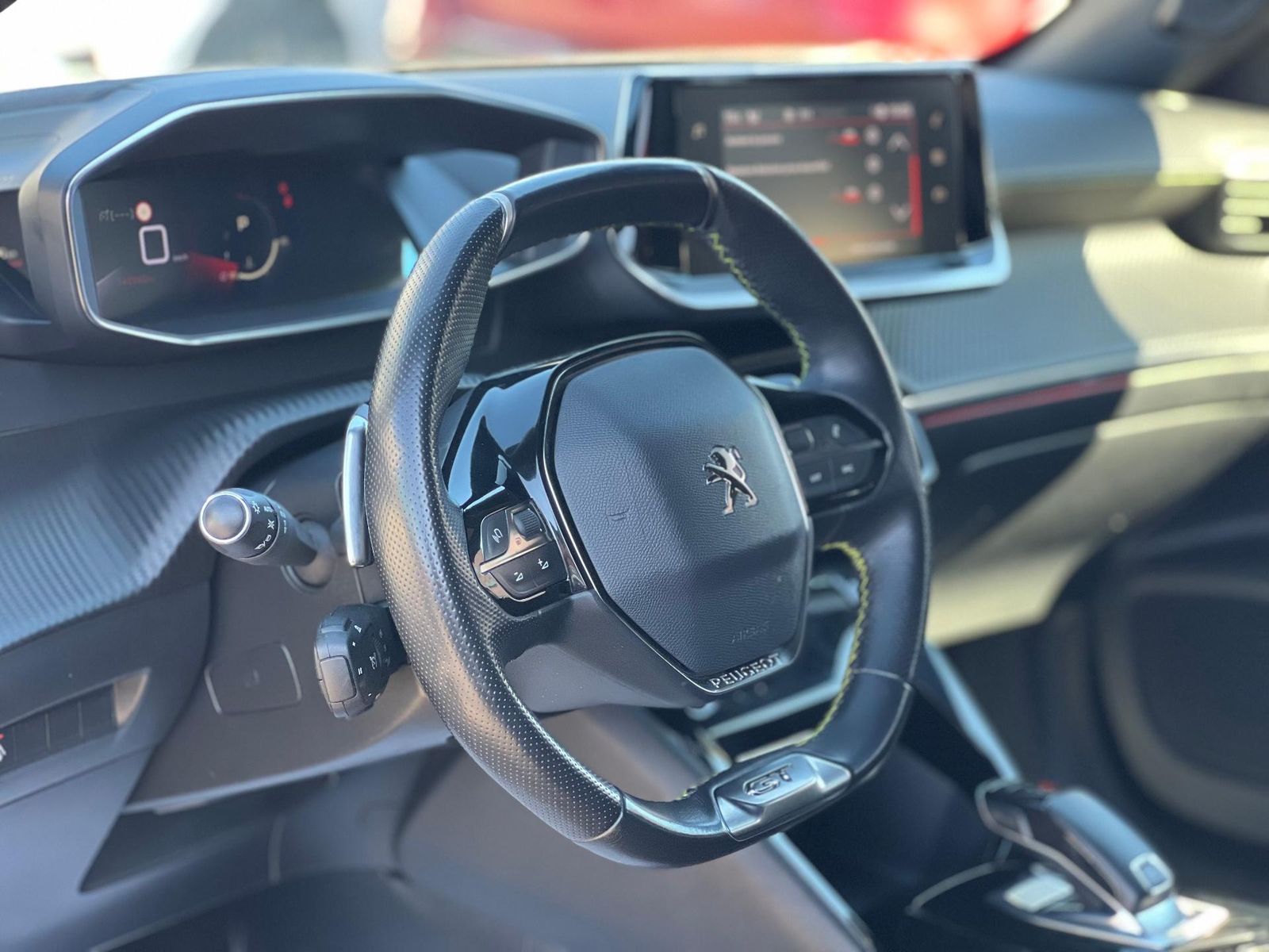 Peugeot 2008 2020 1.2 automat 130 CP GT - foto 9