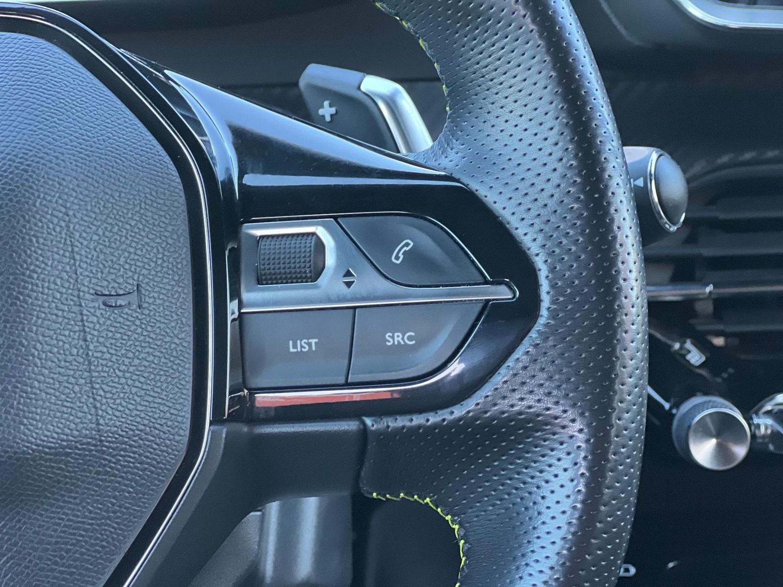 Peugeot 2008 2020 1.2 automat 130 CP GT - foto 18