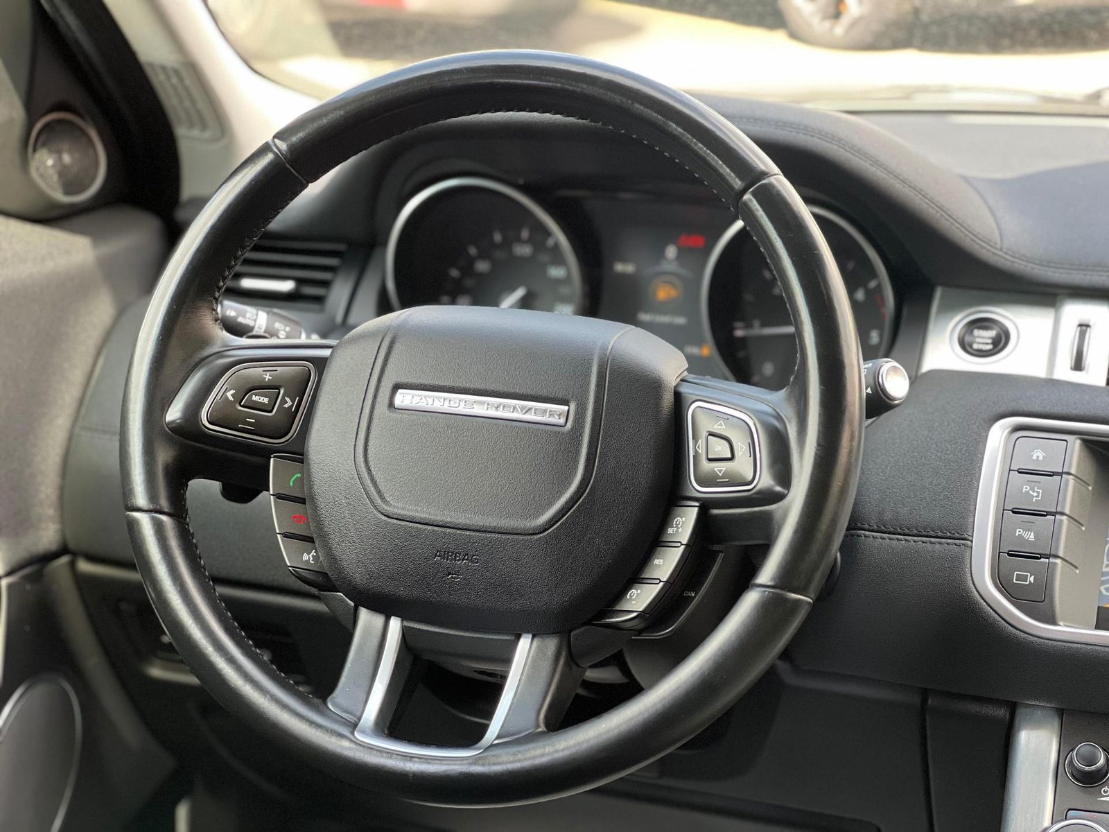 Land Rover Range Rover Evoque 2016 TD4 150 SE AWD - foto 18