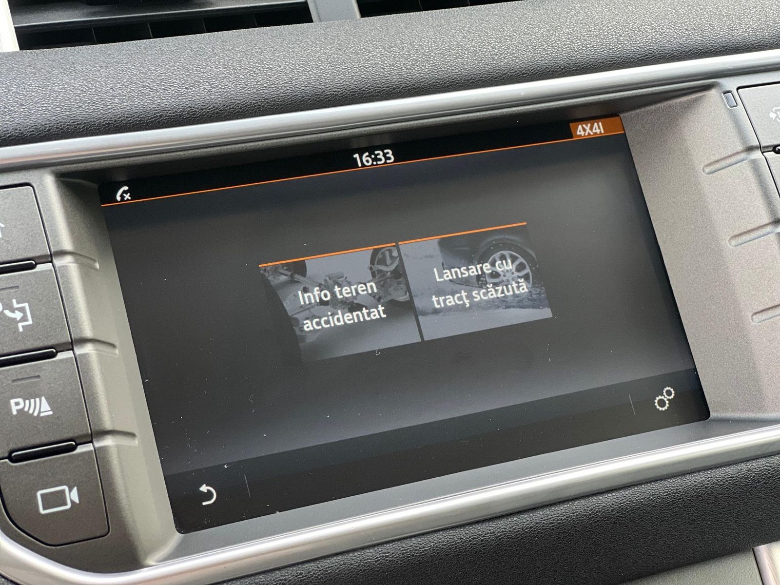 Land Rover Range Rover Evoque 2016 TD4 150 SE AWD - foto 30