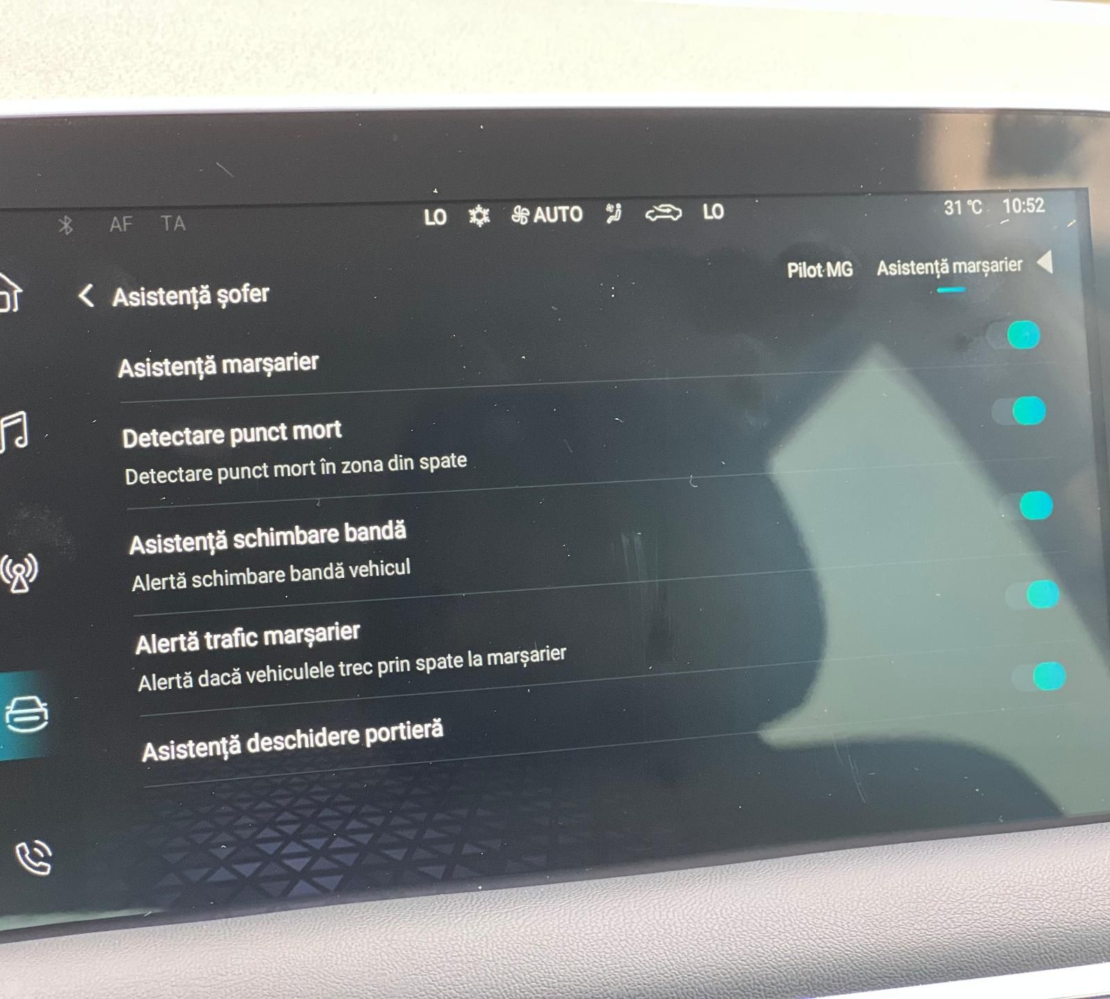 Mg HS 1.5 benzina 162 CP - Primul Proprietar - foto 35