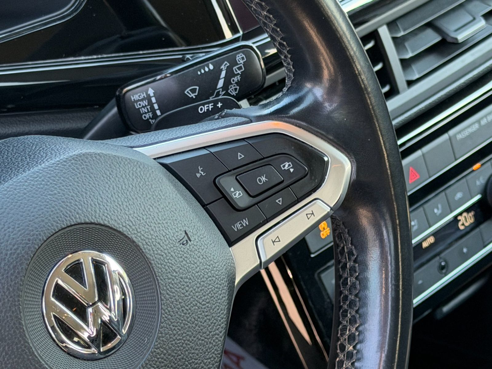 Volkswagen T-Cross 2019 1.0 TSI DSG Style - foto 9