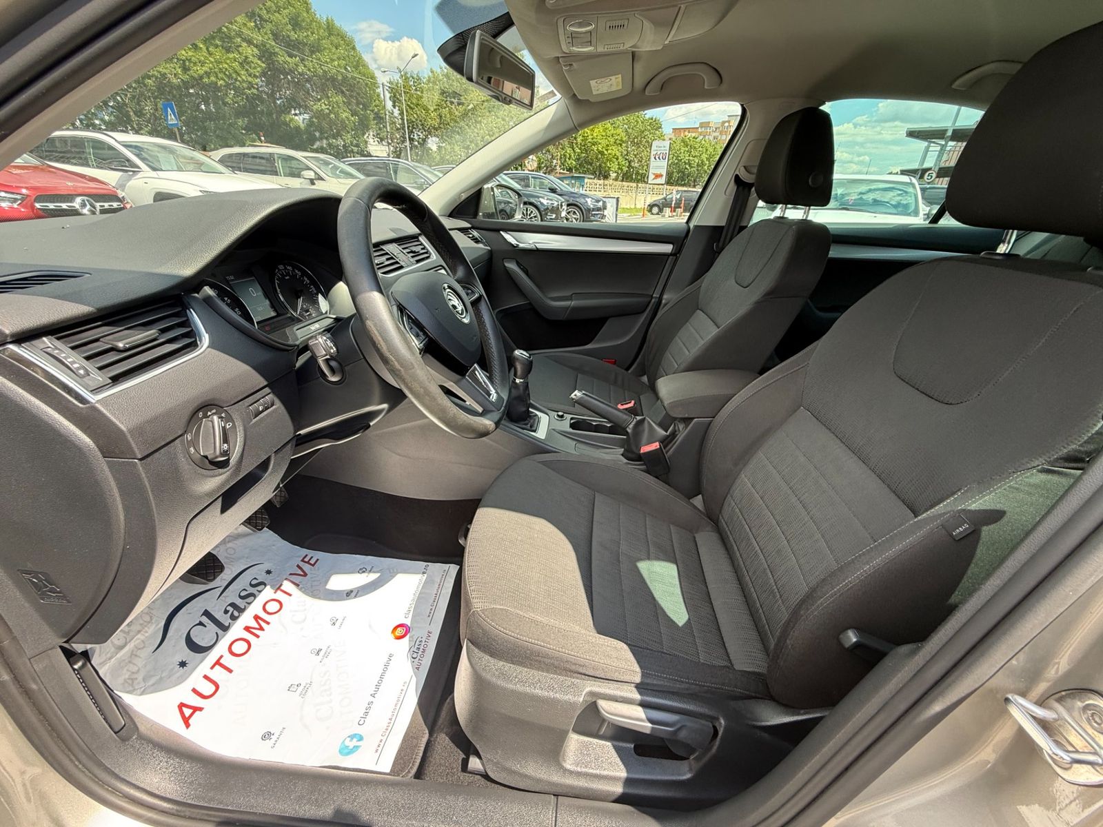 Skoda Octavia 2015 - foto 6