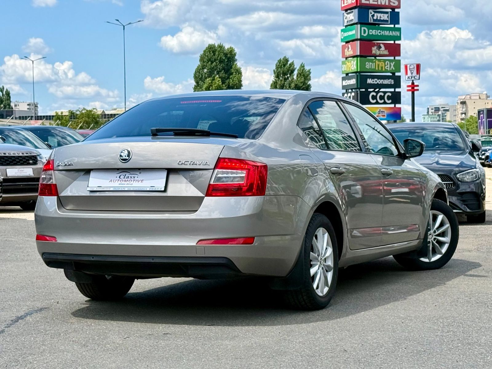 Skoda Octavia 2015 - foto 24