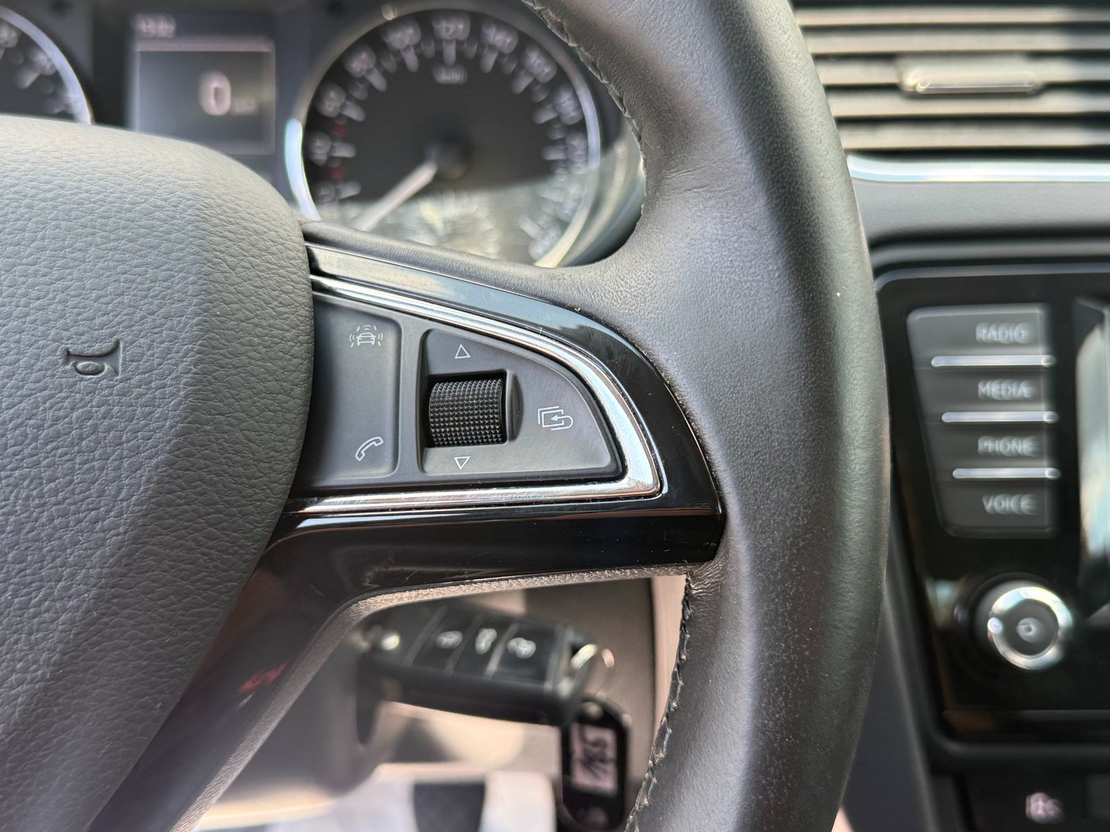 Skoda Octavia 2015 - foto 15