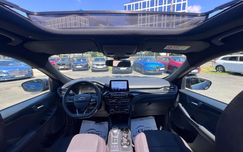 Ford Kuga 2.5 Duratec Hybrid FHEV, AWD ST Line - 2023 - foto 4