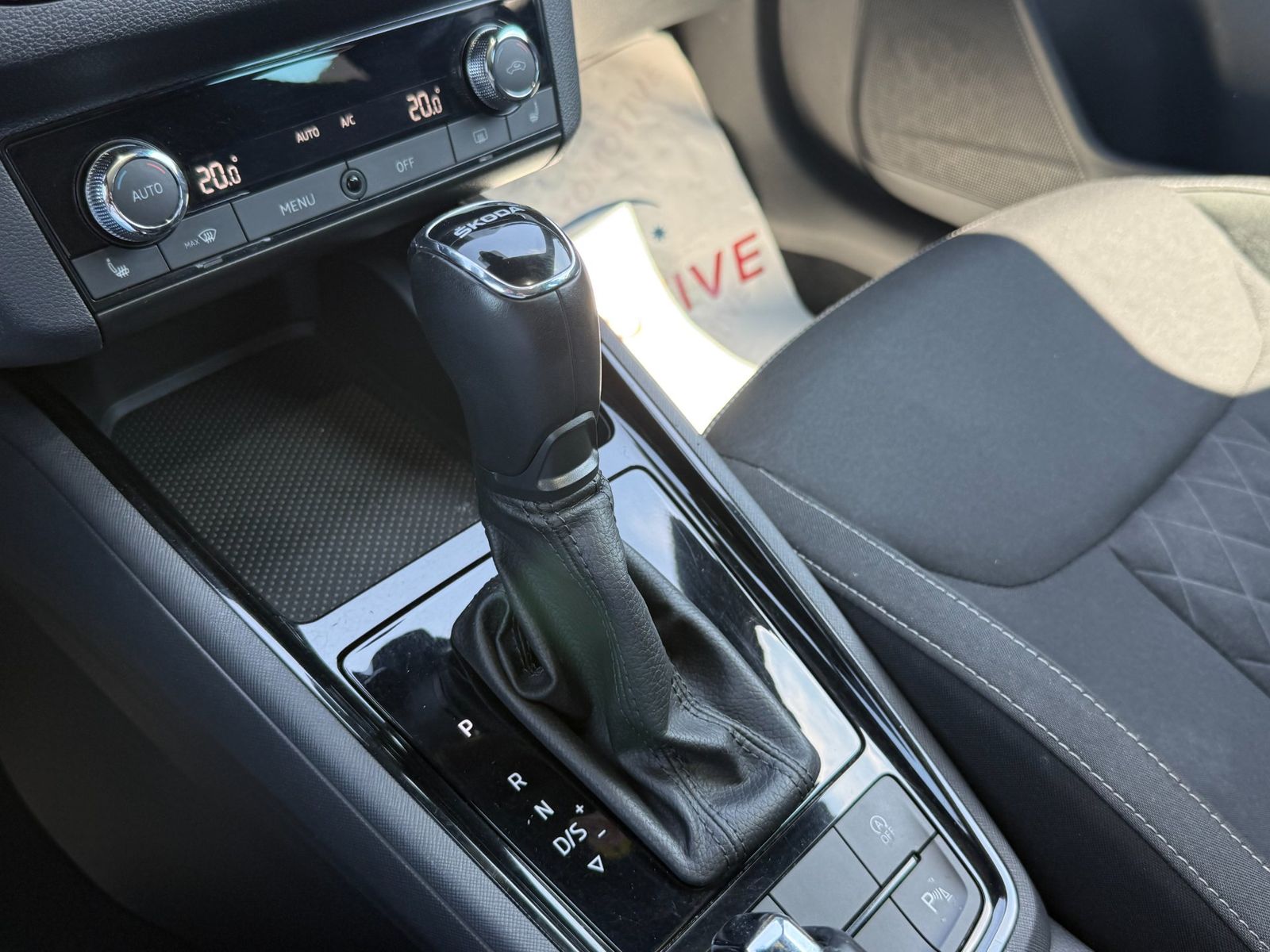Skoda Kamiq 2020 1.5 TSI DSG Style - foto 23