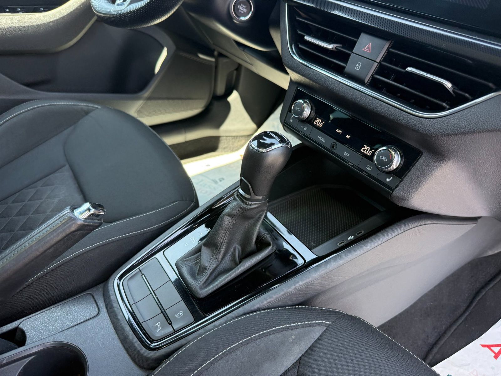 Skoda Kamiq 2020 1.5 TSI DSG Style - foto 14