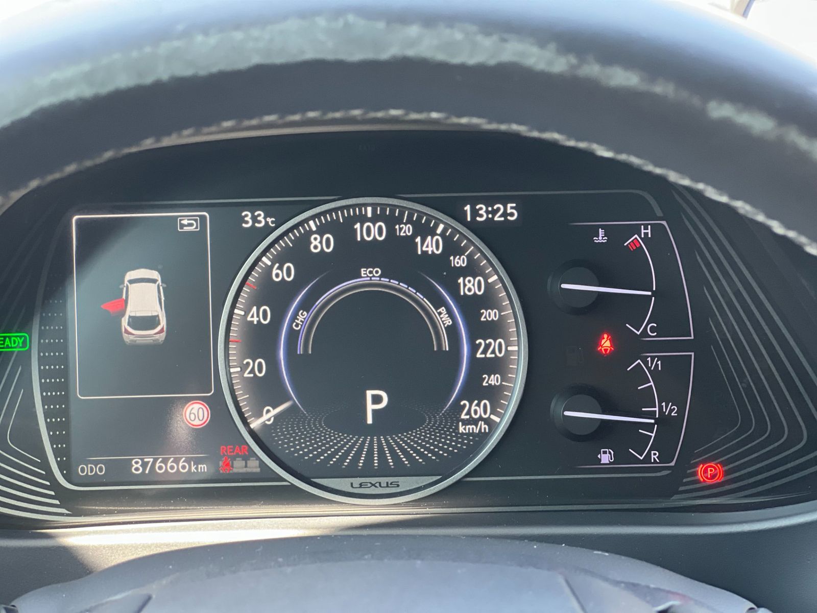Lexus UX 2019 250h - foto 18